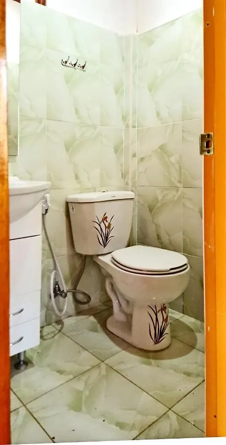 Mj Room Rental Mahogany 道伊斯